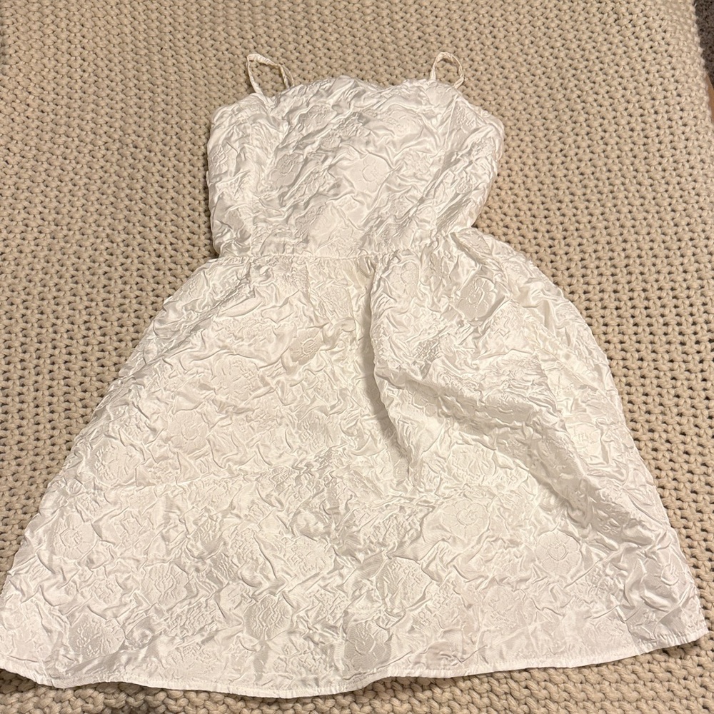 Ces Femme White Textured Formal Dress